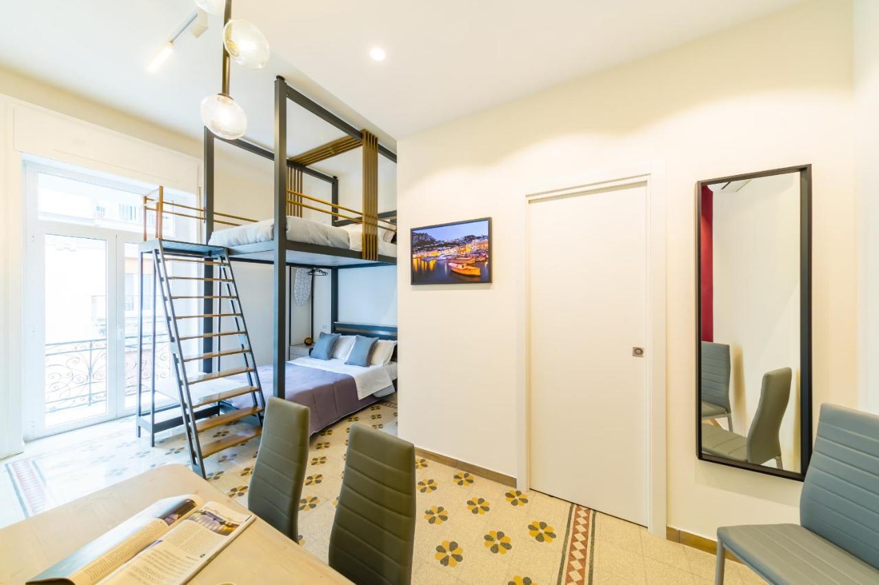 Central Station Apartments & Suites Napoli Eksteriør billede