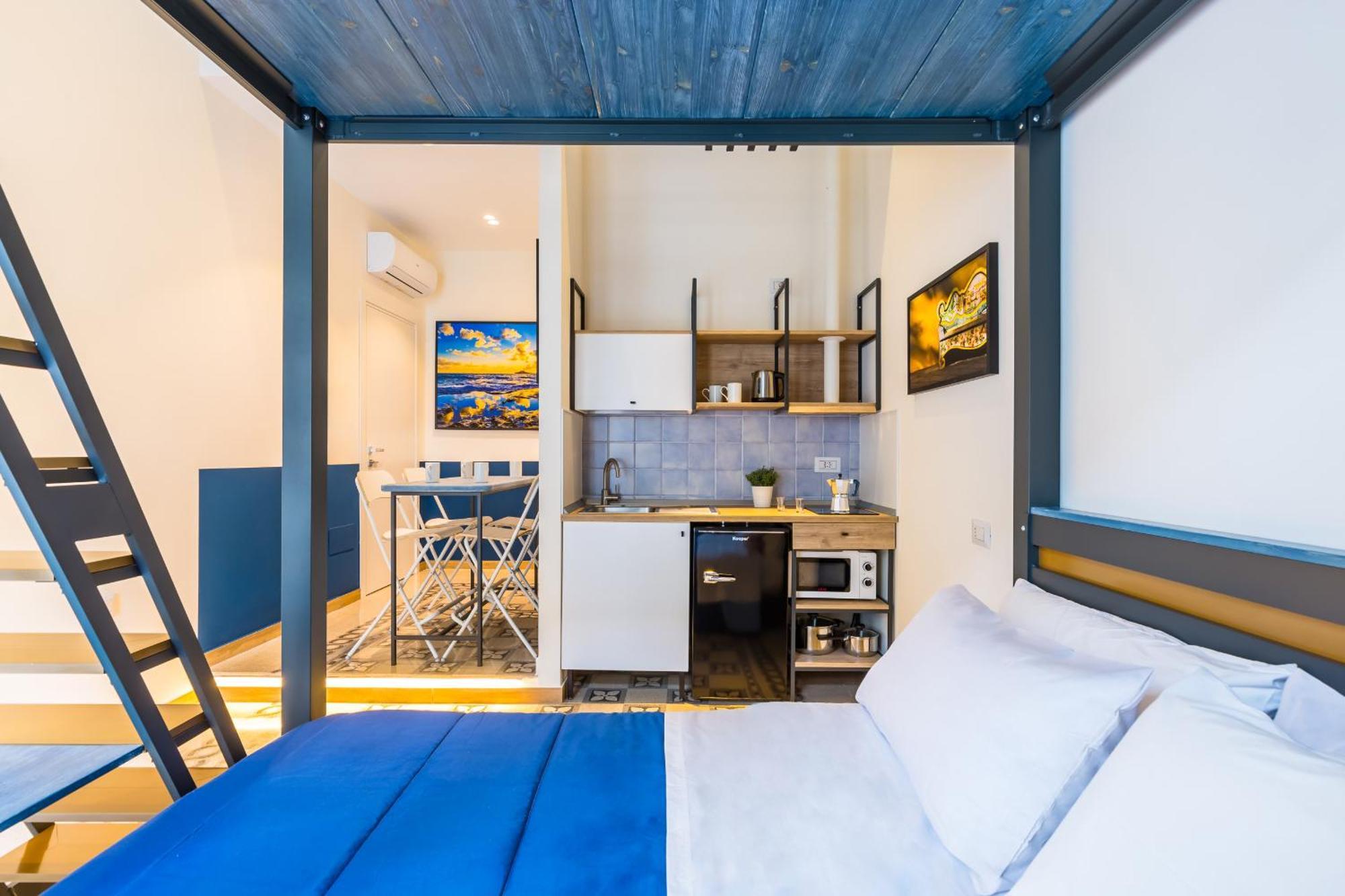Central Station Apartments & Suites Napoli Eksteriør billede
